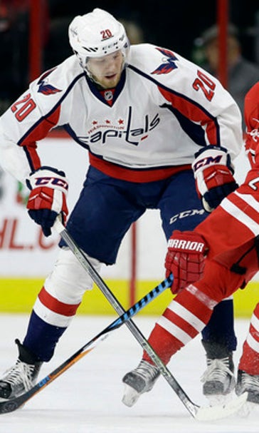 Oshie, Kuznetsov help Capitals beat Canes 4-3 in shootout (Dec 16, 2016)